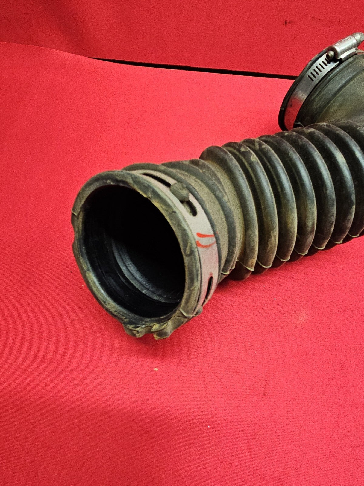 2012 - 2018 Chevrolet Sonic - Air Cleaner Outlet Duct Assembly - 1.8L - 94537633