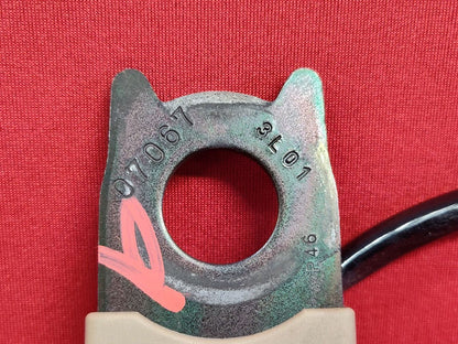 2001-2005 Lexus GS300 GS430 Front Left Driver Seat Belt Buckle SINGLE PLUG