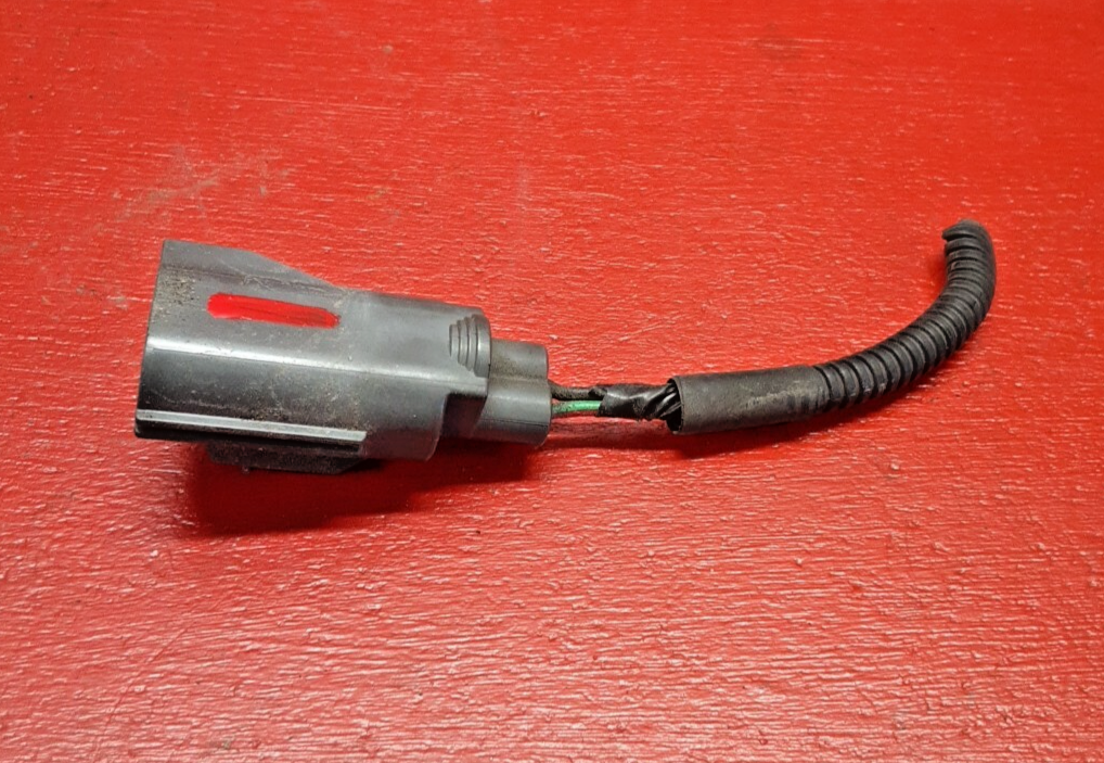 2004 VOLVO S40 Brake Servo Vacuum Pump Unit 08684342 PIGTAIL ONLY