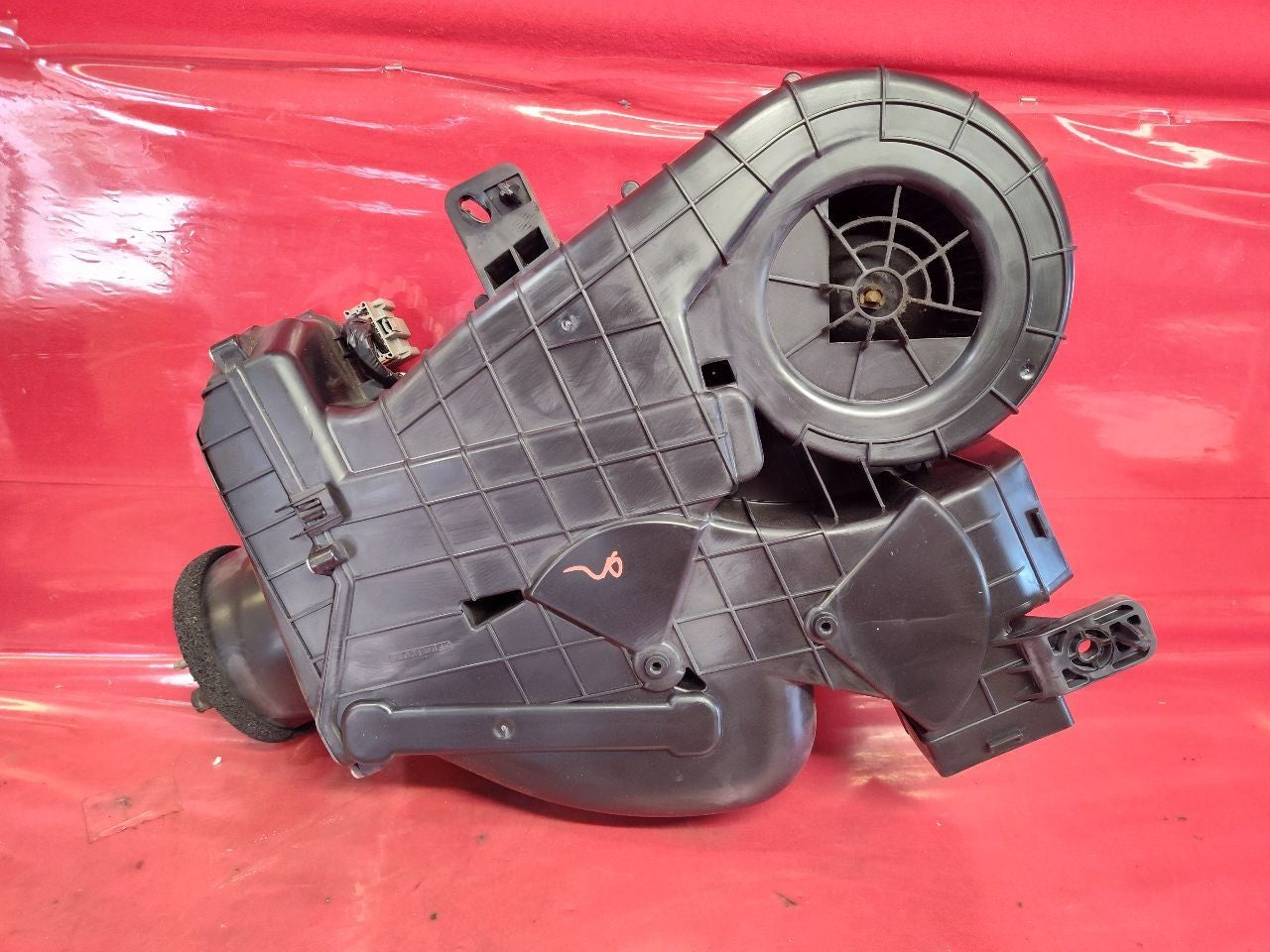 2014-2026 Dodge Durango HVAC Climate Heater Housing Blower Motor Box - 110k