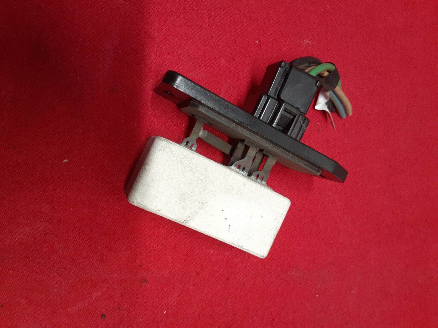 1993 - 1999 Jeep Grand Cherokee 1994 - 2002 Dodge Ram Blower Motor Resistor