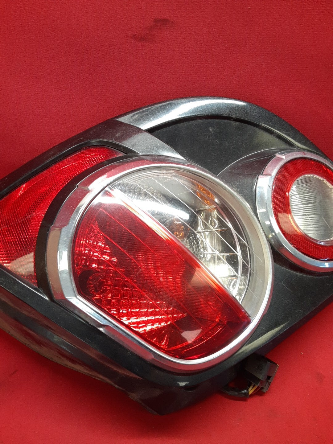 2012-2016 GM Chevrolet Sonic Right Rear Passenger Taillight Assembly 42407869