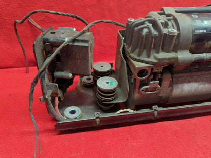 2009 - 2016 BMW 535iGT 5 / 7 Series - Air Suspension Compressor / Pump - 6794465