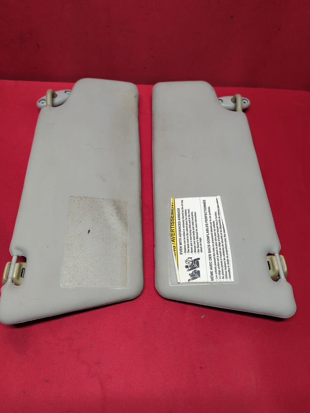 2005 2006 2007 Ford Focus - Sun Visor SET - Left Driver & Right Passenger