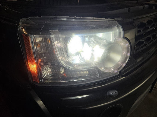 2011-2013 Land Rover LR3 Right Passenger HALOGEN Headlight Lamp w/ SIGNATURE