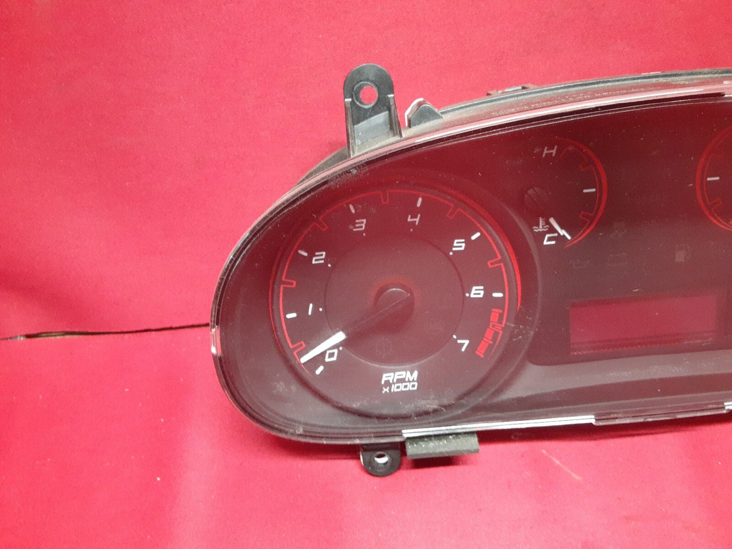 2014 Dodge Dart L4 Speedometer Instrument Cluster MPH Red Trim 68242388AB