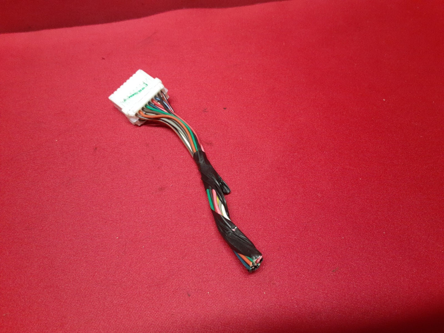 2011 Kia Sorento Parking Back Up Warning Module 95700-1U000-3D . PIGTAIL WIRE
