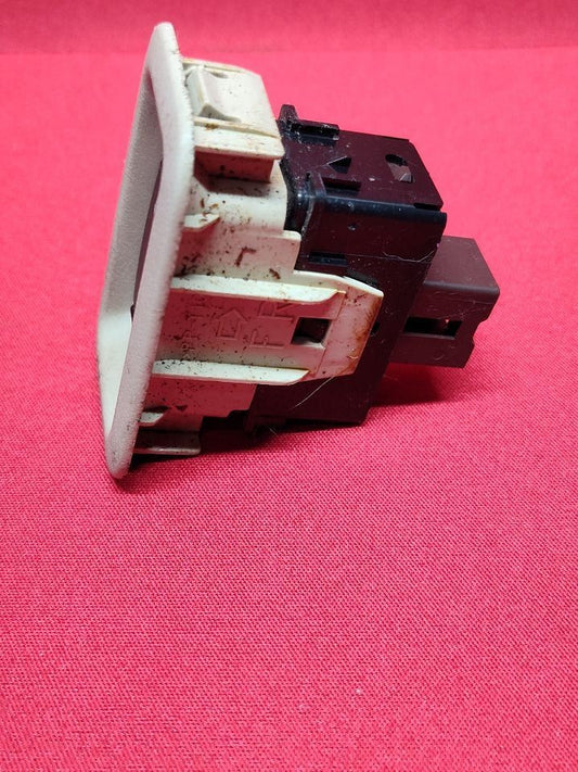 2011-2020 Infiniti 2017-2024 Nissan REAR Second 2nd Row Power Fold Seat Switch