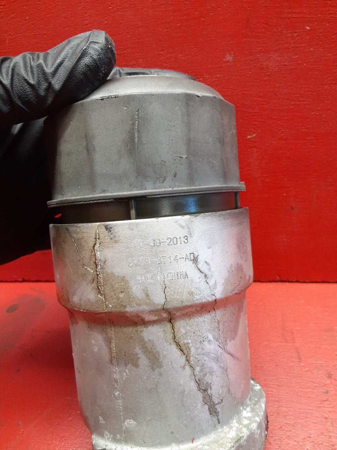 2013-2023 Land Rover Range Rover 5.0L 3.0L Oil Filter Housing LR010722