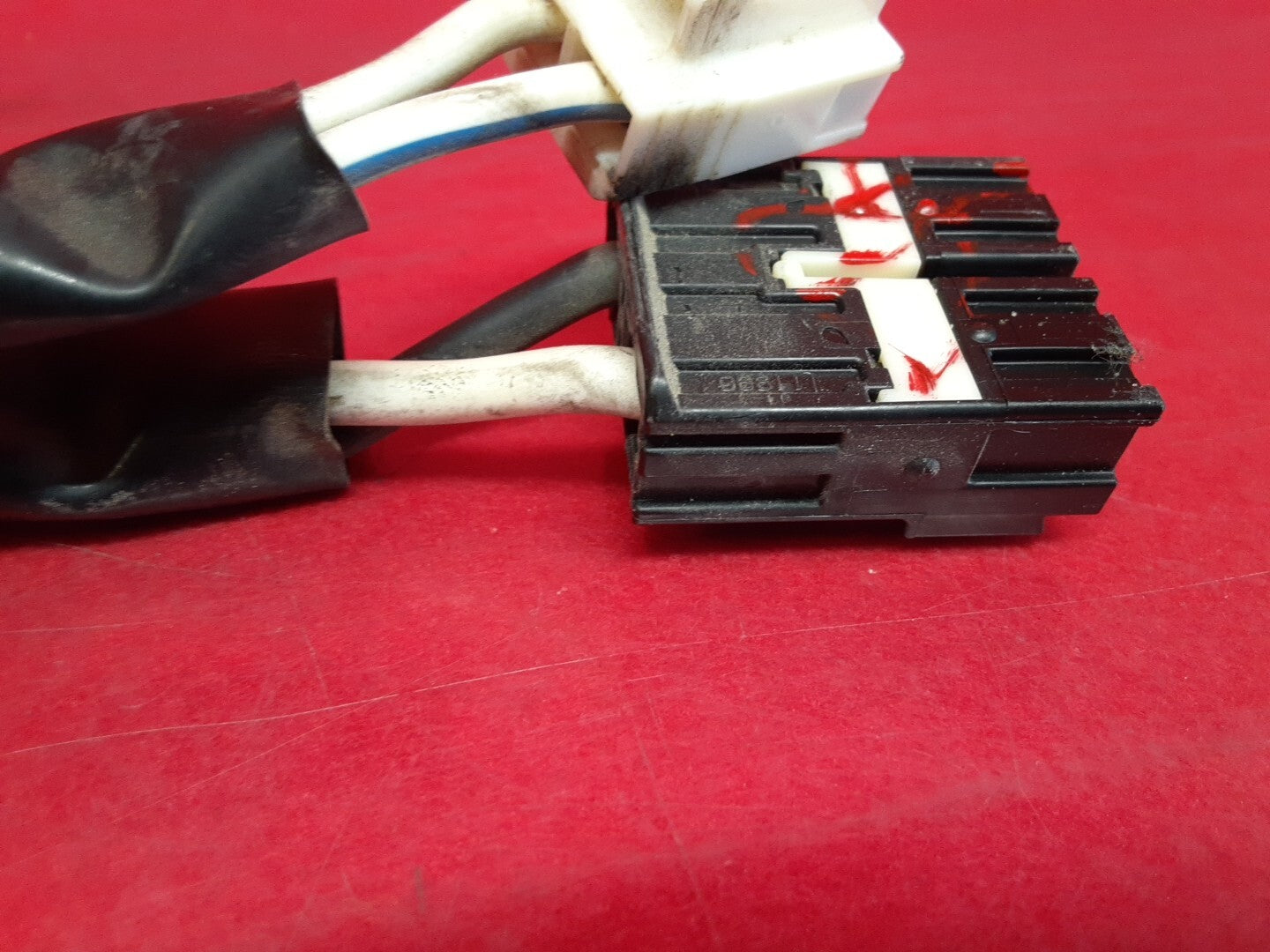 2007 - 2013 Suzuki SX4 Battery Positive Terminal Fuse Box PIGTAILS ONLY