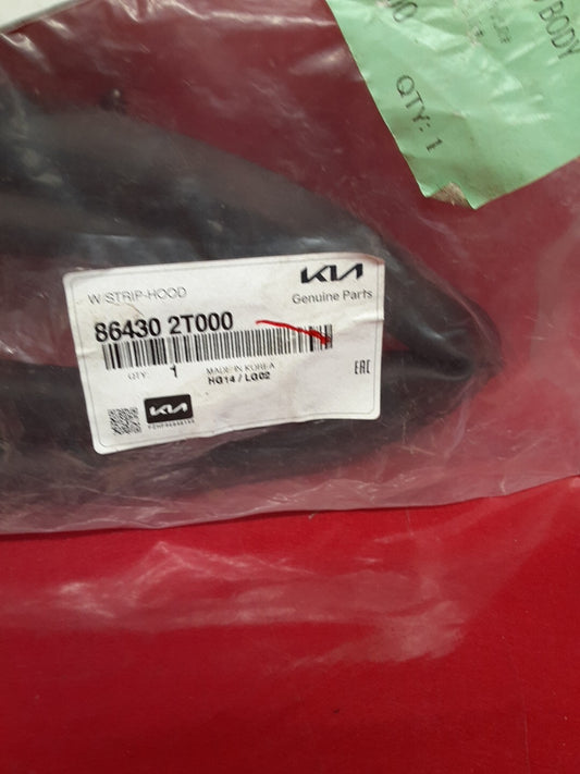 2011 - 2015 Kia Optima Hood Rear Weather Strip / Seal NEW OEM