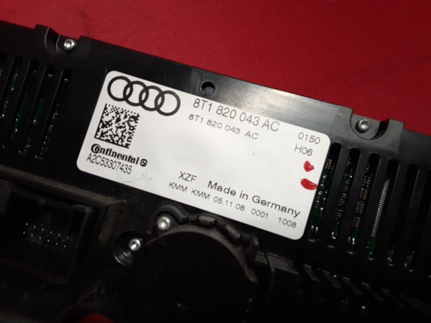 2008 - 2014 Audi HVAC A/C Heat Climate Control Dash Unit 	8T1-820-043-AC