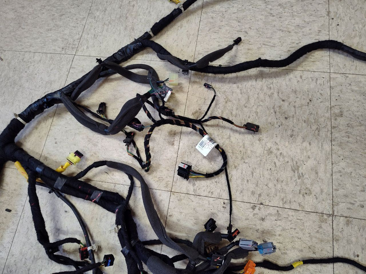 2014-2016 Chevrolet Chevy Spark EV Electric Instrument Panel Dash Wiring Harness