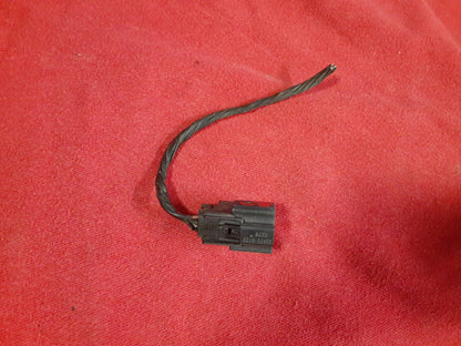 2010 - 2019 Lincoln MKT RIGHT Tail Lamp Stop Lamp  	AE9Z-13404-A  PIGTAIL