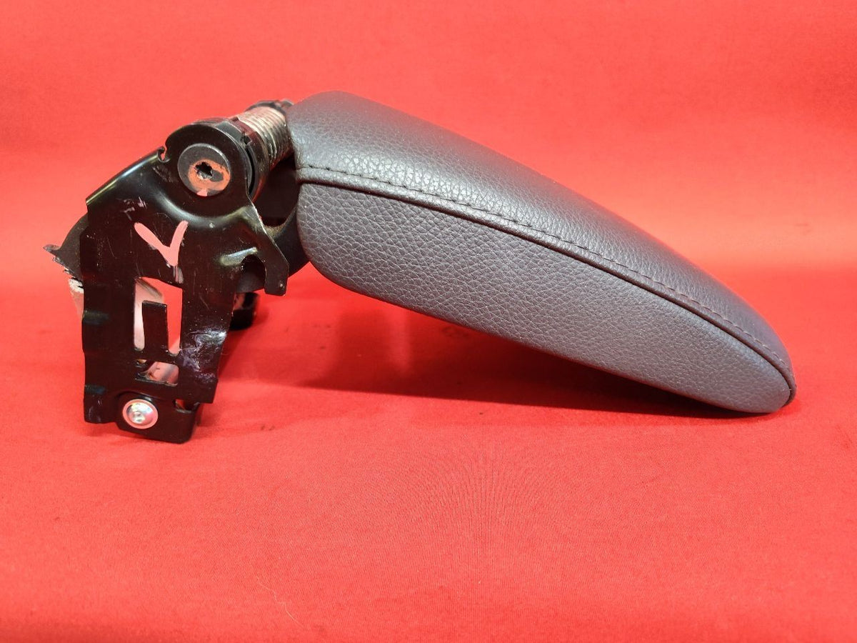 2006-2009 VW Volkswagen Sedan/ Coupe Center Console Armrest Lid Grey Leatherette