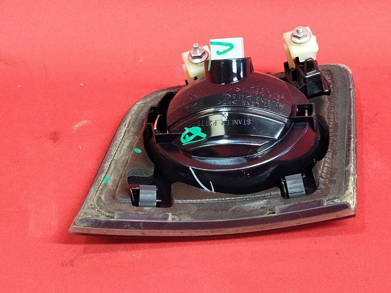 2007-2009 Mazda Mazda3 SEDAN Inner Trunk Lid RIGHT PASSENGER Tail Light Lamp