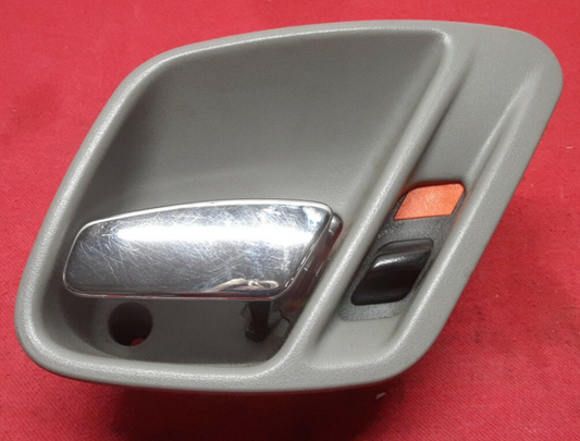2002 2003 2004 Jeep Grand Cherokee Overland RIGHT PASSENGER Interior Door Handle