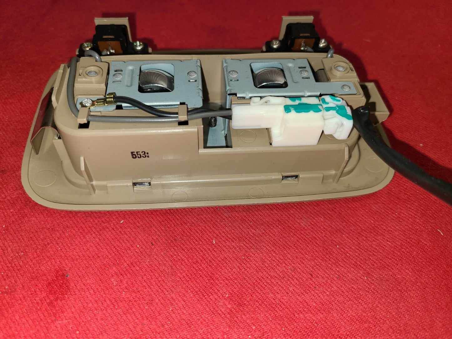 1995 1996 1997 1998 1999 Nissan Maxima - Dome Light - Beige / Tan