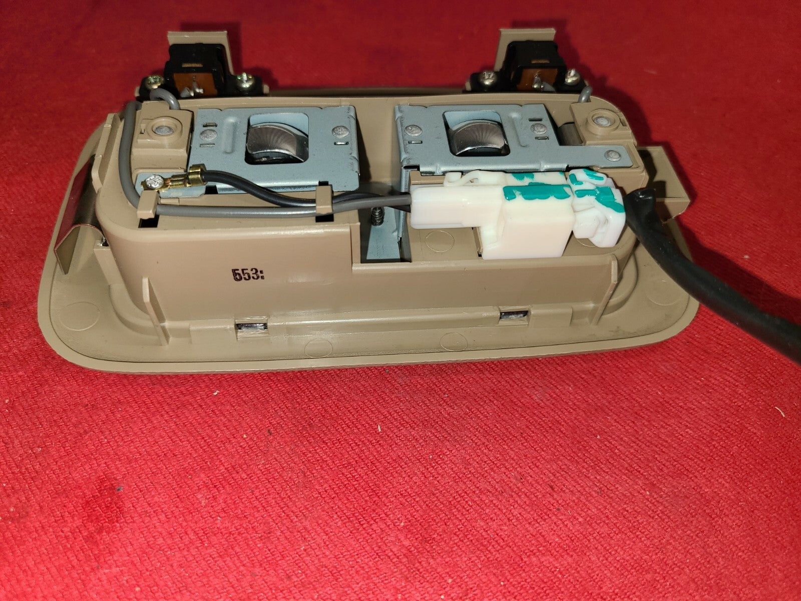 1995 1996 1997 1998 1999 Nissan Maxima - Dome Light - Beige / Tan