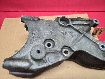1996 - 2014 Chevrolet GMC Oldsmobile Power Steering Pump Bracket 12554522