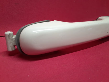 1998 1999 Volvo S70 V70 OUTER LEFT REAR DRIVER Door Handle - 189 Polar White
