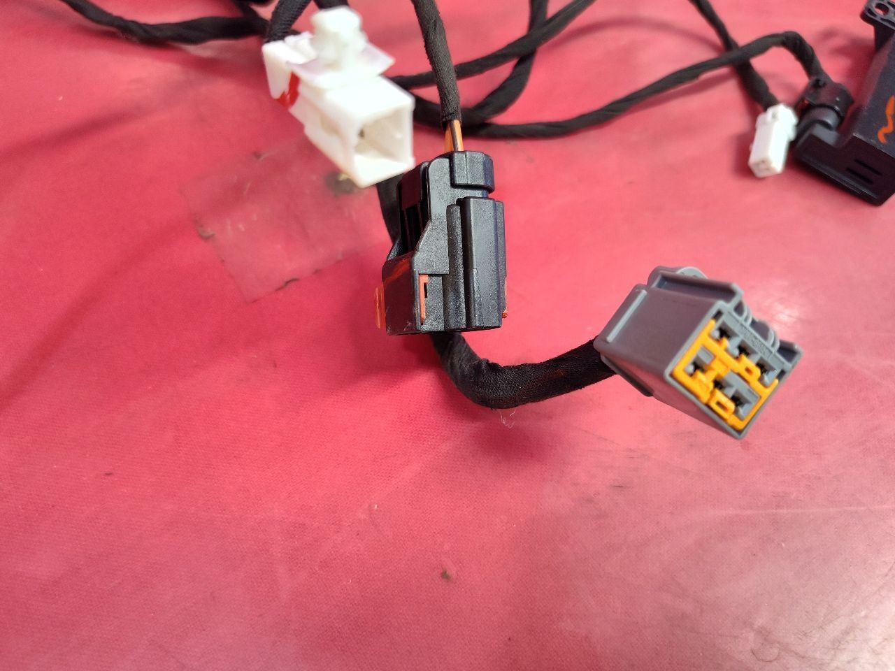 2012 2013 Chrysler 300 REAR RIGHT PASSENGER Door Wiring Harness Complete