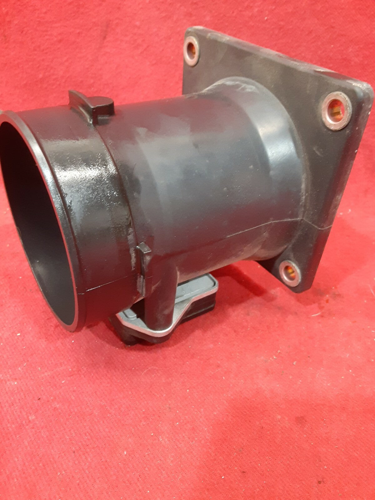 2001 - 2004 Mazda Tribute / Escape / Mariner - Mass Air Flow Sensor / MAF