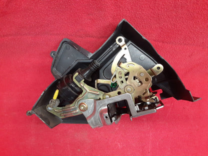 1997 1998 Mercedes C230 C280 RIGHT REAR Door Latch Lock Actuator 202-730-08-35