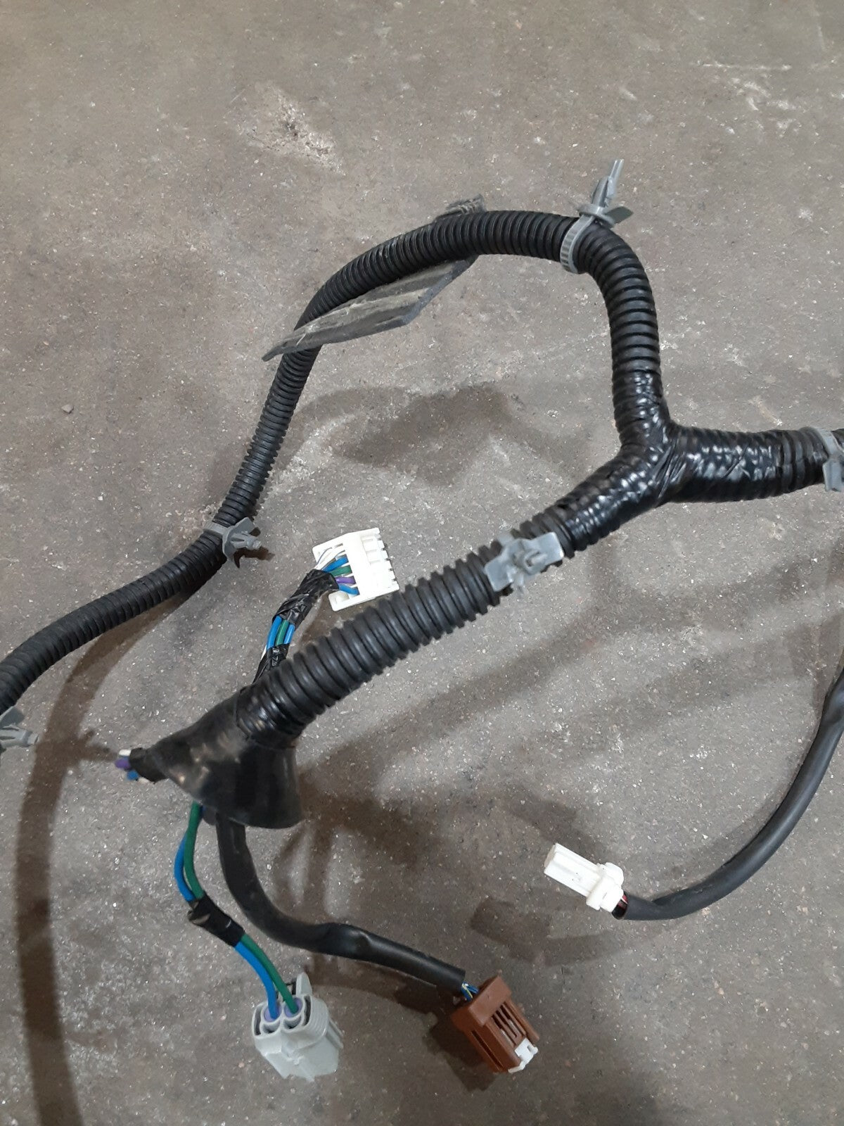 2004 - 2008 Nissan Maxima - Driver / Left Rear - Door Harness - 24127-ZA305