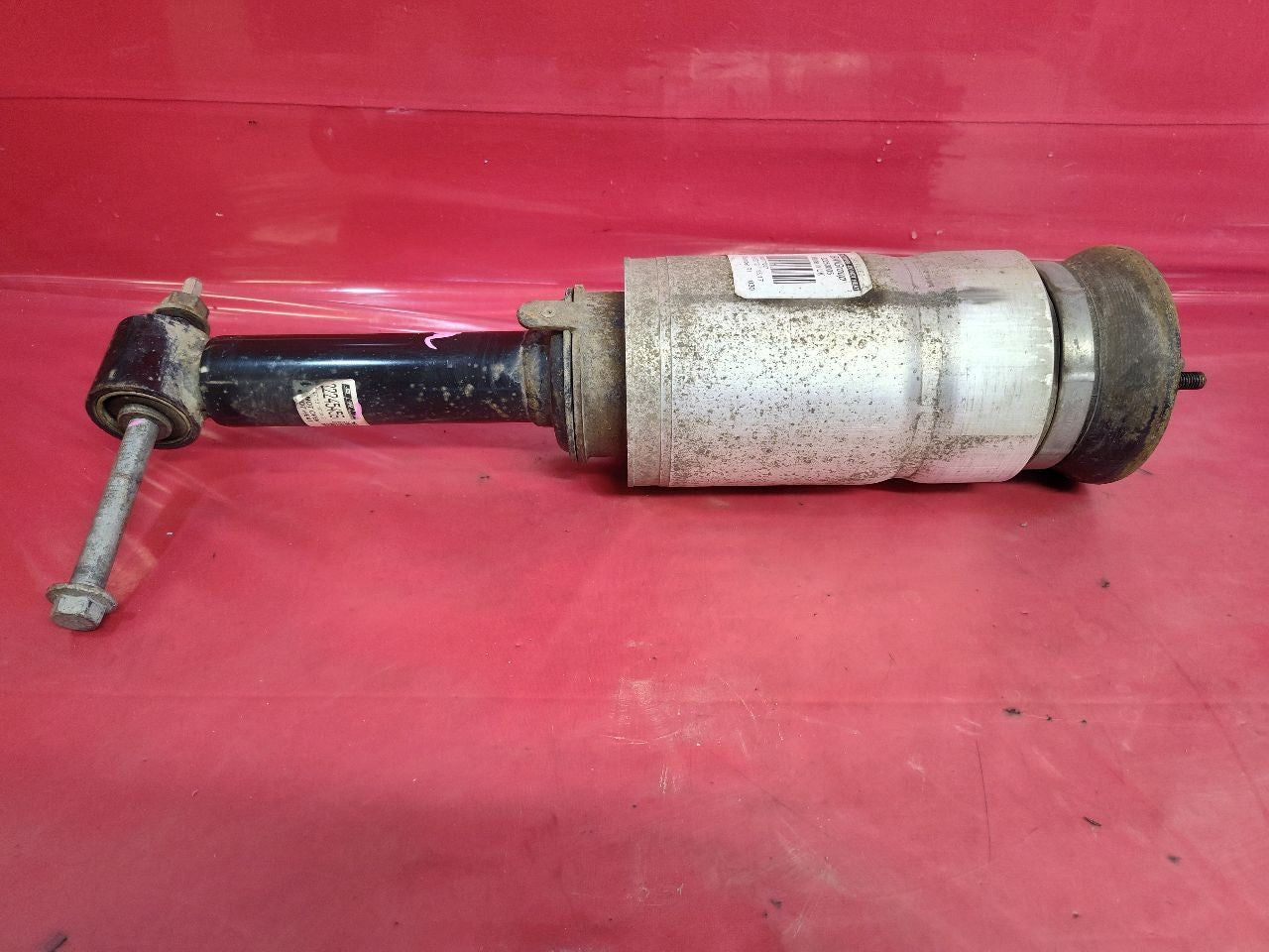 2010-2016 Land Rover LR4 Front Left / Right Air Strut Shock Absorber LR032646
