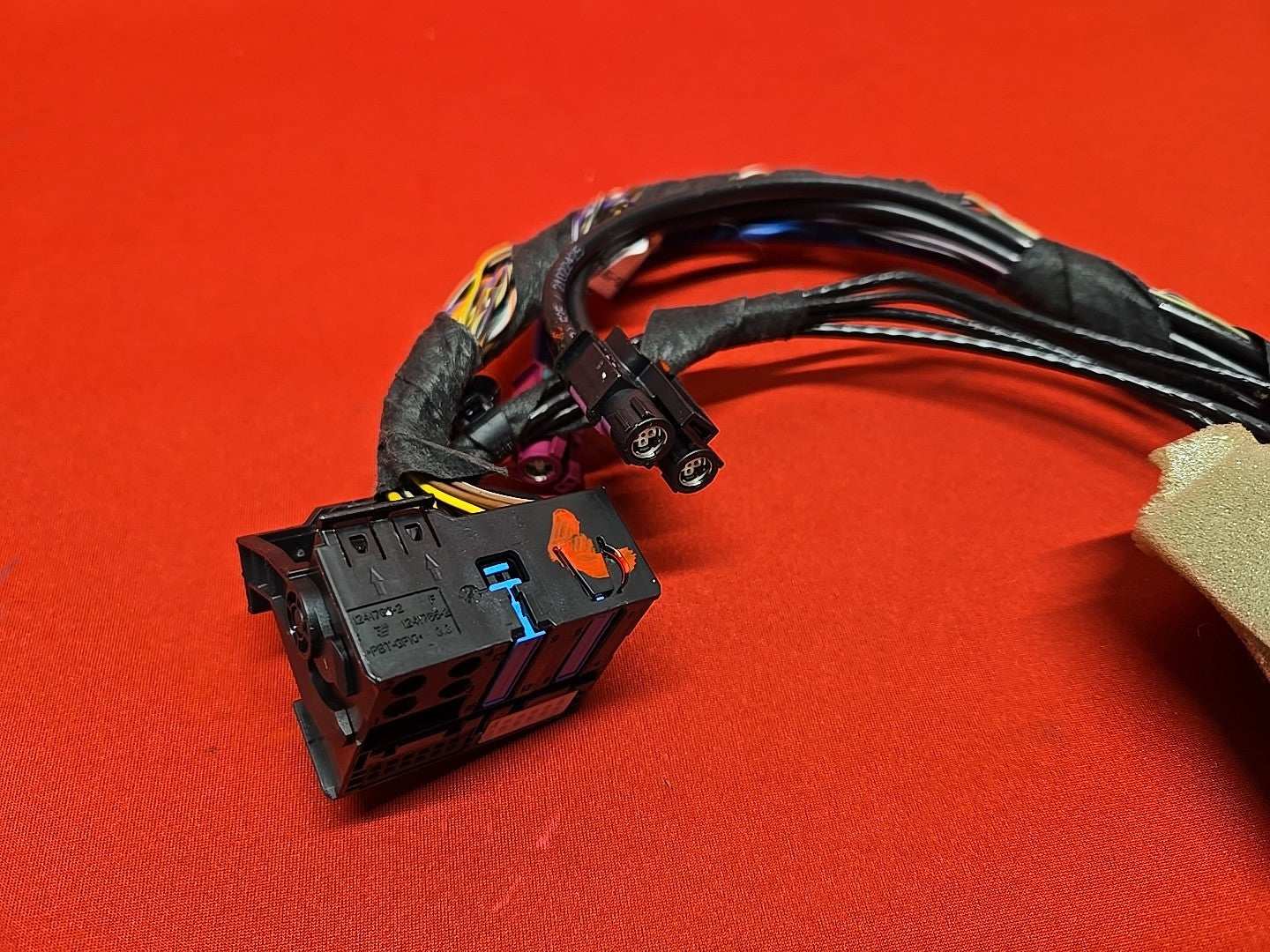 2017-2019 Land Rover / Jaguar Radio Stereo Audio Receiver - PIGTAIL WIRES ONLY