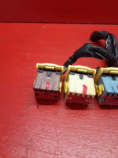 2005 Ford Focus 2.0L BCM Body Control Module Pigtails 1S7T-15K600-JD