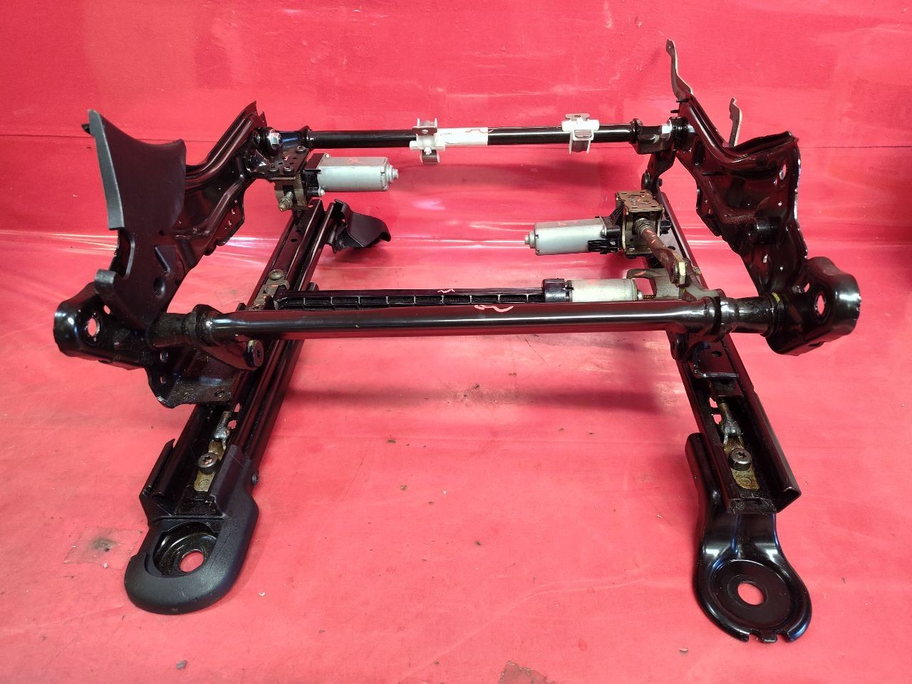 2014-2020 Durango 14-22 Grand Cherokee FRONT RIGHT PASSENGER Power Seat Track