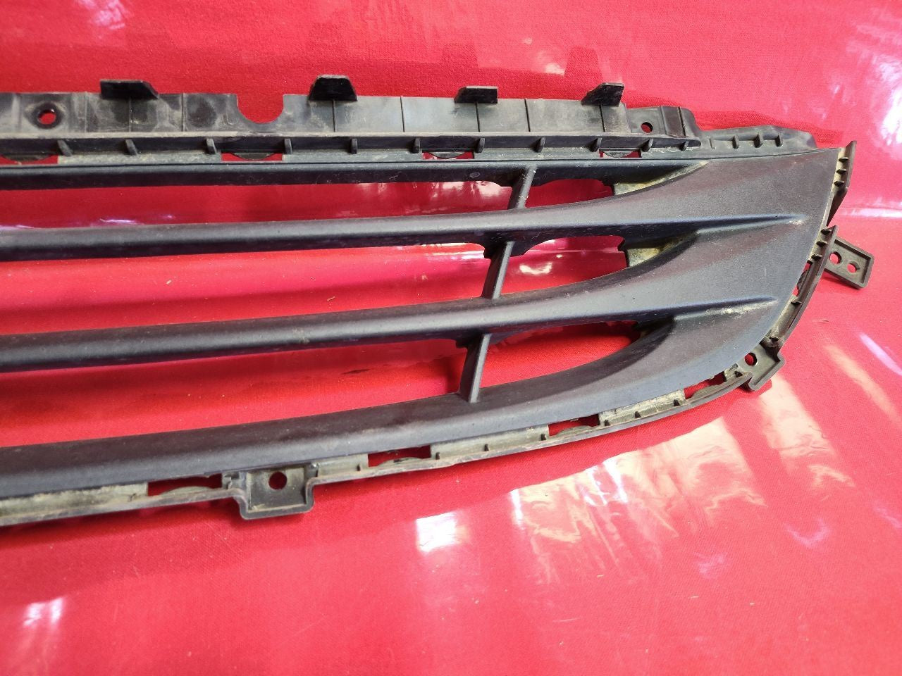 13-16 Hyundai Genesis Coupe LOWER Front Bumper Grille Insert Trim