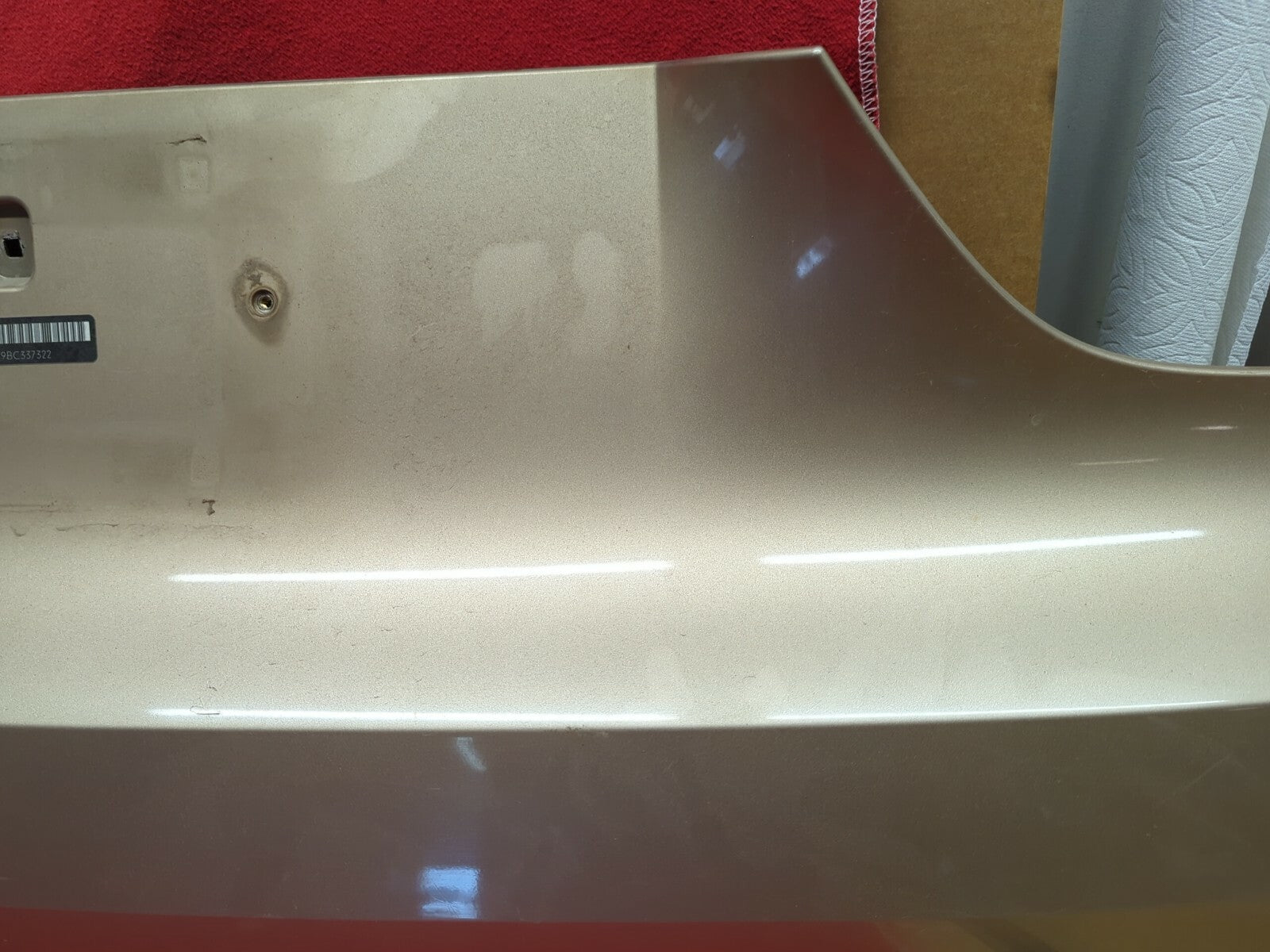 2010 - 2013 BMW 5 Series GT Trunk / Rear Lower Trim Moulding - 7200540 - A84 