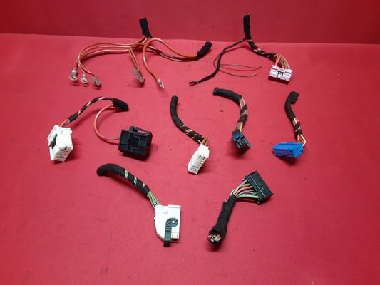 2003 - 2005 Range Rover HSE Passenger Under Dash Fuse Box YQE500050 - PIGTAILS