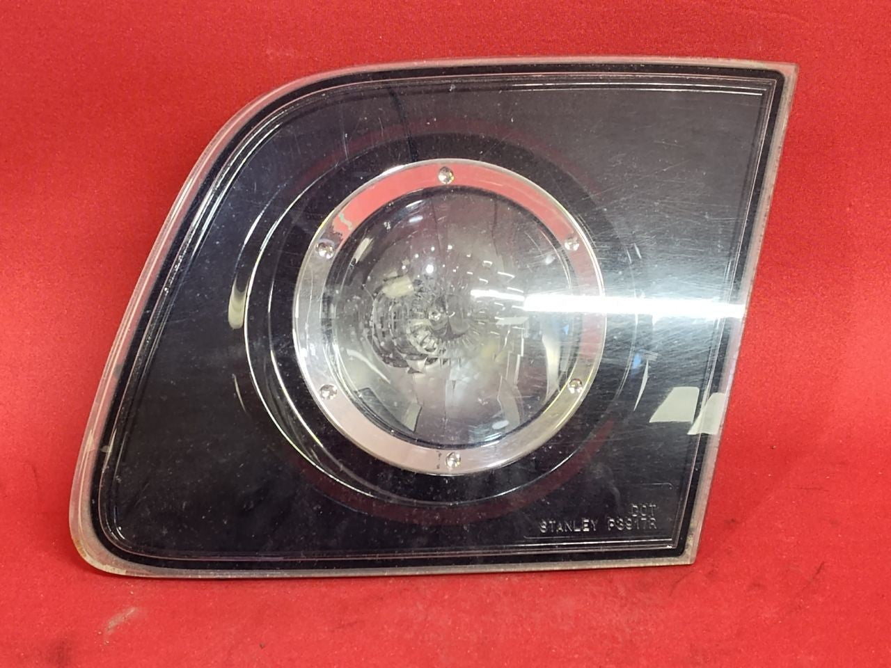 2007-2009 Mazda Mazda3 SEDAN Inner Trunk Lid RIGHT PASSENGER Tail Light Lamp