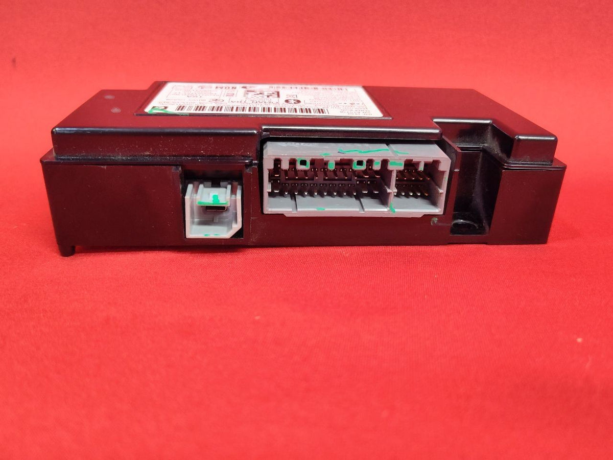 2011-2018 Chrysler Dodge Jeep Uconnect Telematics Communication Control Module 