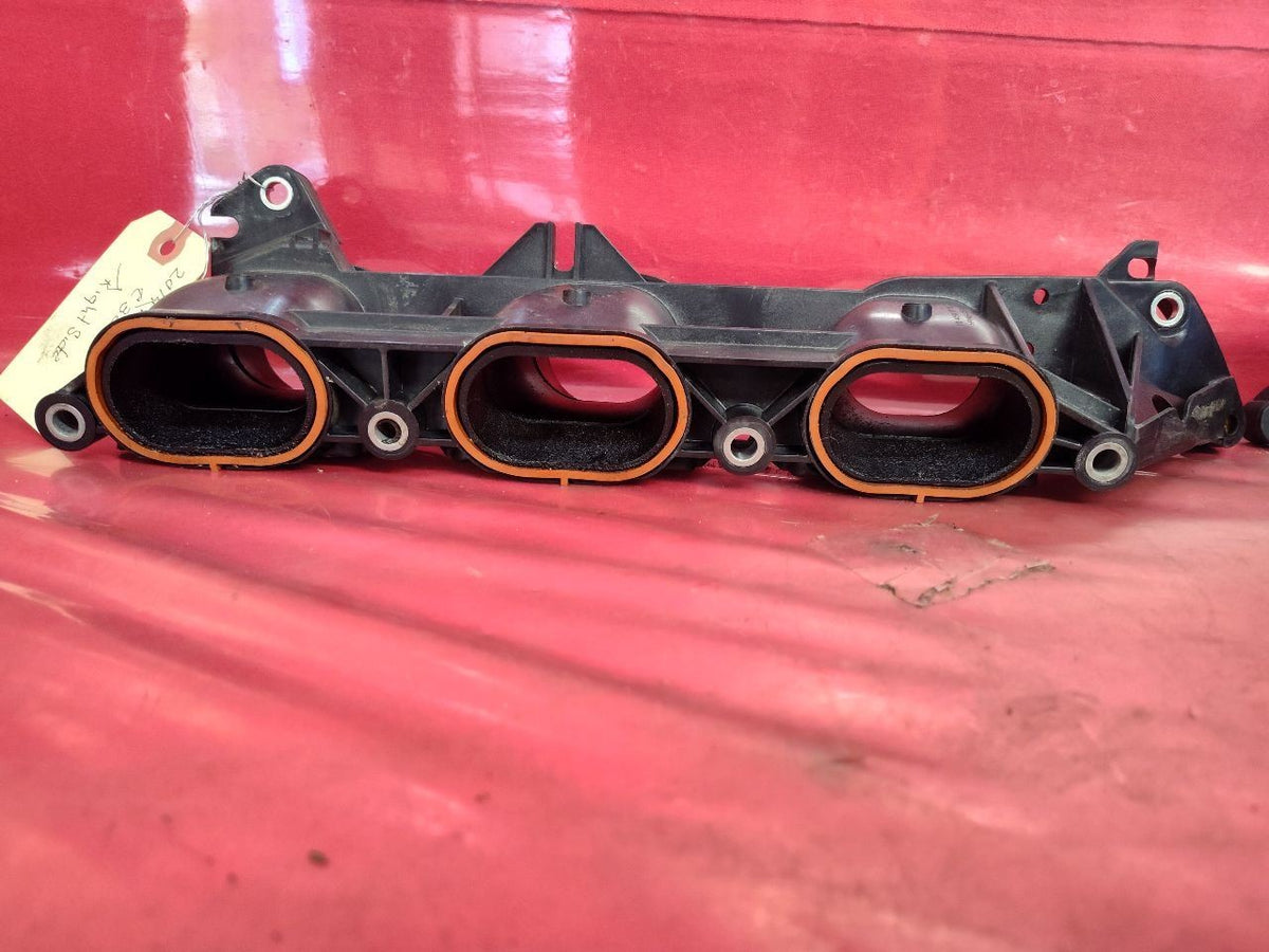 2012-2018 Mercedes Benz SEDAN V6 Lower Intake Manifold Plenum Flange Set - 110k