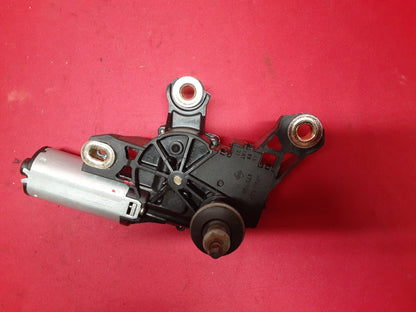 1997 - 2005 Audi / Some VW REAR Hatch Liftgate Glass Wiper Motor 8L0-955-711-B