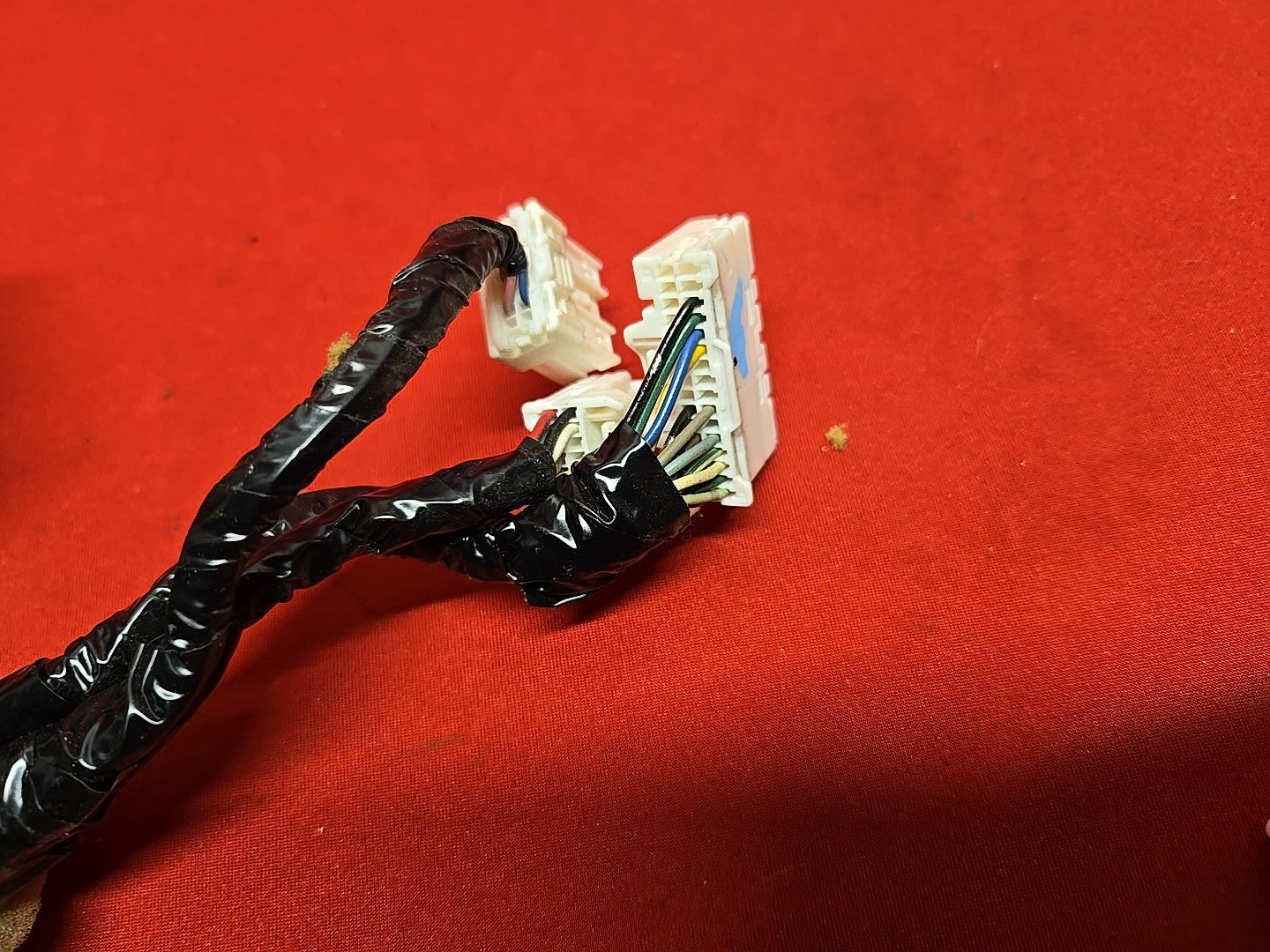 2007-2009 Nissan Pathfinder Radio Stereo Receiver Unit w/ Bose - PIGTAIL WIRES