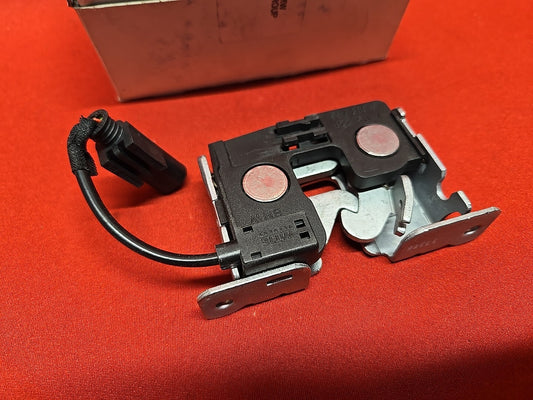 Genuine OEM 2004 - 2015 BMW Left or Right Hood Bonnet Latch Lock Actuator