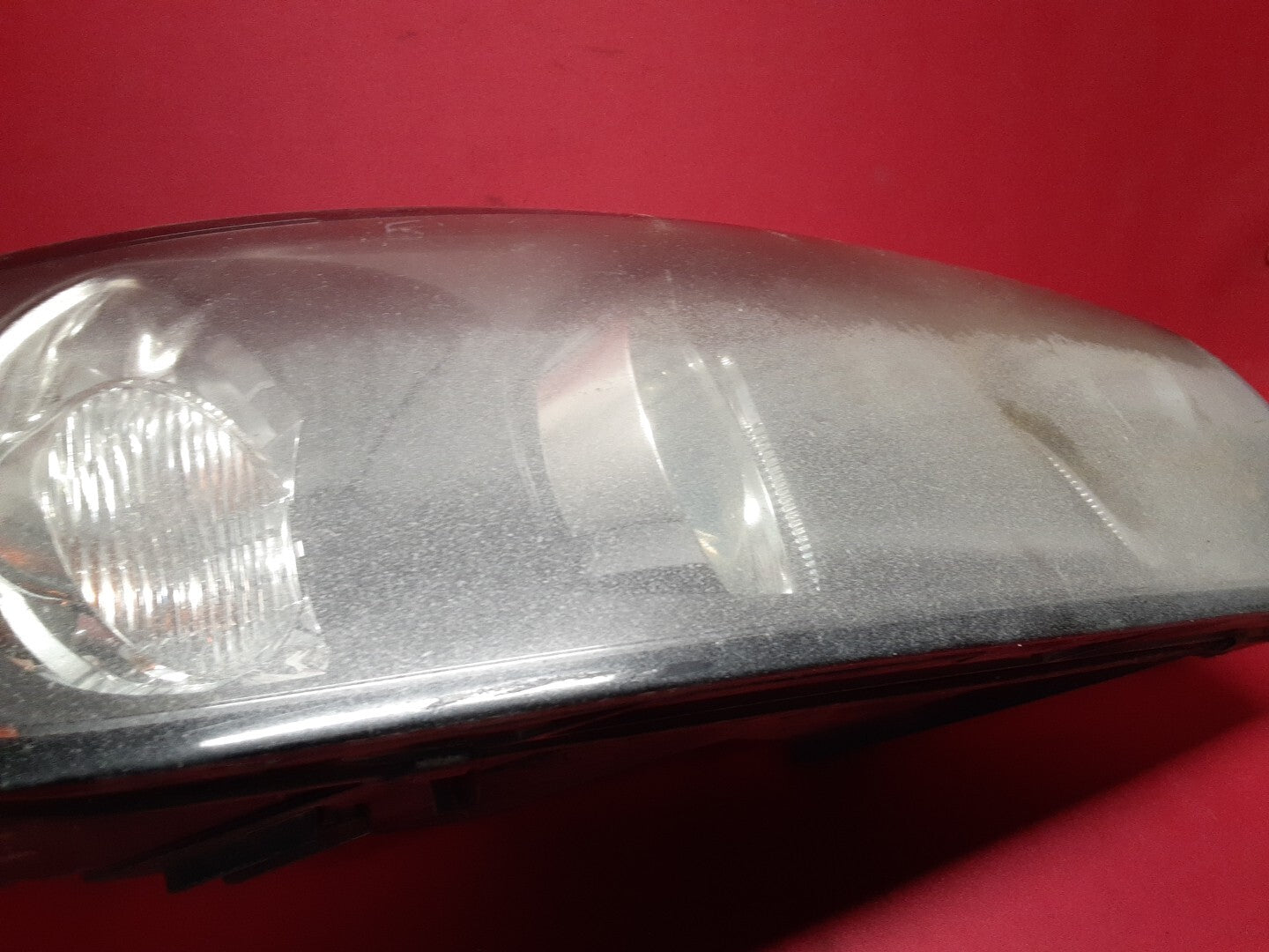 2004 - 2007 Volvo S40 05-07 V50 RIGHT PASSENGER Headlight Lamp HALOGEN 31335216