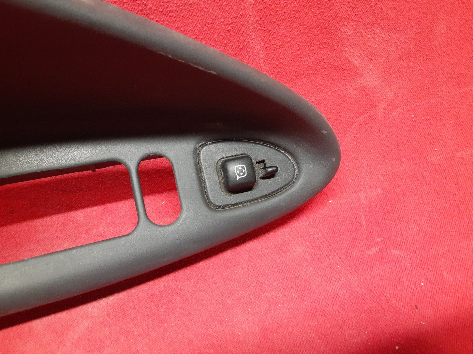 1999 - 2004 Ford Mustang LEFT DRIVER Door Lock Window Trim Bezel & Mirror Switch