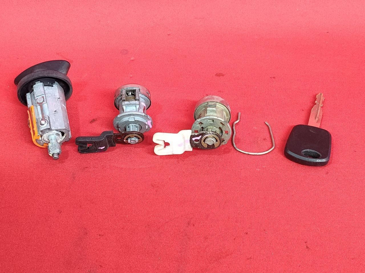 1997-2003 Ford F-150 Ignition Lock Cylinder Door Tumbler Tailgate Handle Key SET