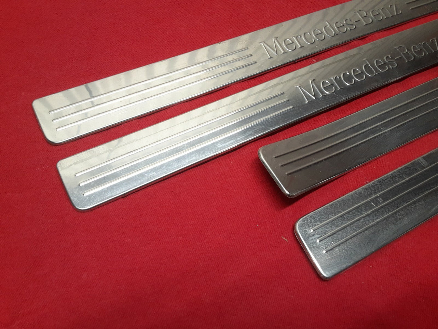 2008 - 2014 Mercedes C-Class GLK Silver Chrome Floorboard Scuff Plate Full SET