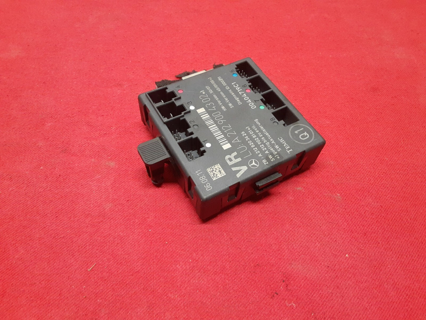 2012 Mercedes C300 RIGHT PASSENGER -FRONT- Door Control Module A 212 900 43 02