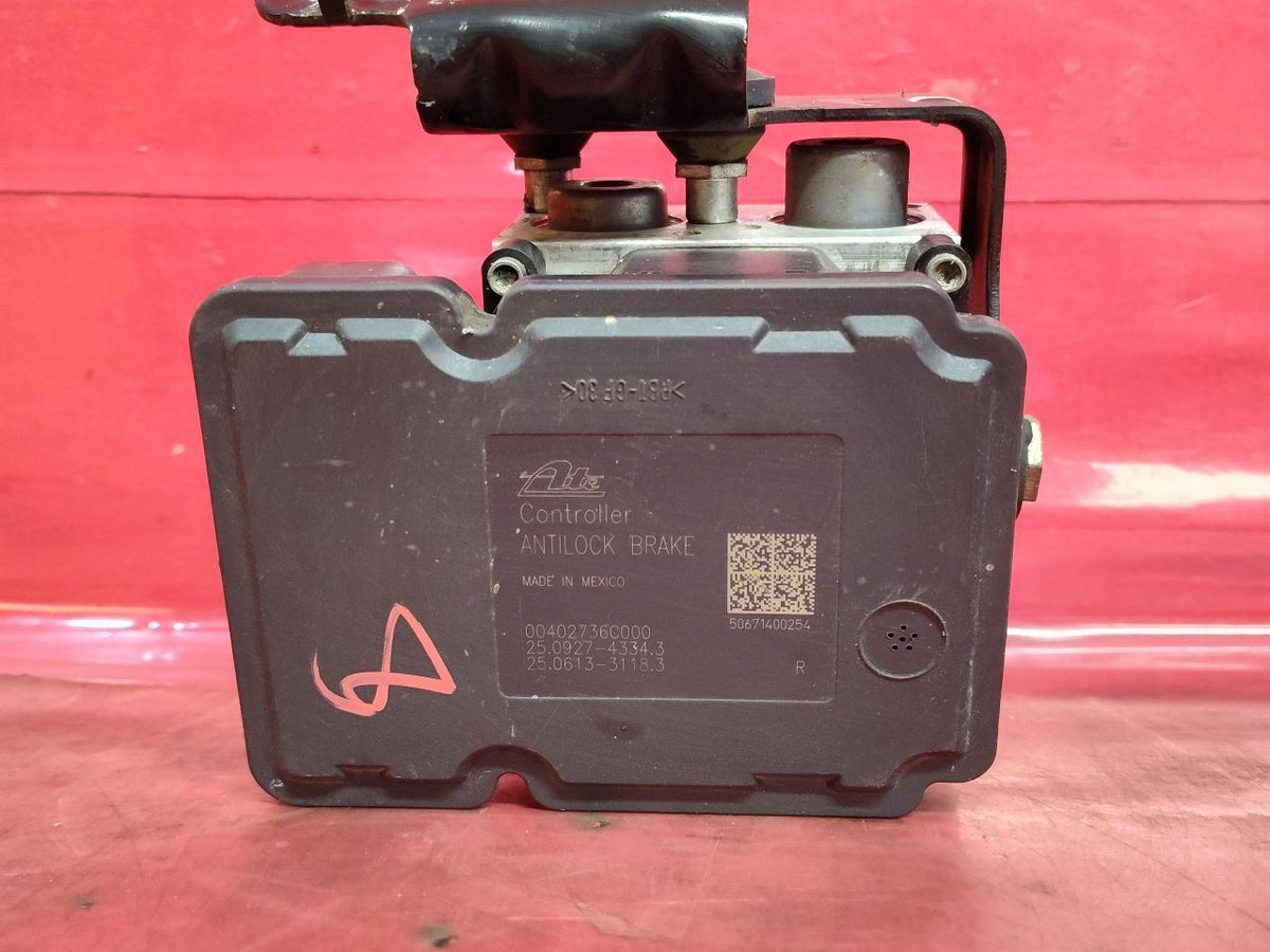 2006 2007 Jeep Grand Cherokee / Commander Hydraulic ABS Anti-Lock Brake Pump