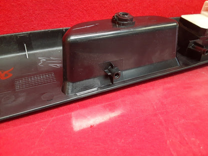 2007 - 2009 Suzuki Sx4 Driver Left Door Master Power Window Switch 64J203136T
