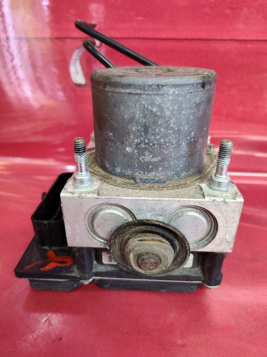 2012-2019 Fiat 500 Anti-Lock Brake ABS Hydraulic Pump Unit w/ Control Module